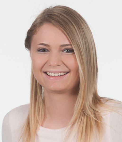 Larissa Stocker - Auto Stocker - Auto Rheinfelden - Auto kaufen - Occasion Auto kaufen - Autoankauf - KIA - Toyota - Autoservice - Autowerkstätten - Autoreparatur - Karosserie - Auto Lackieren - Ersatz Auto - Auto umbauen